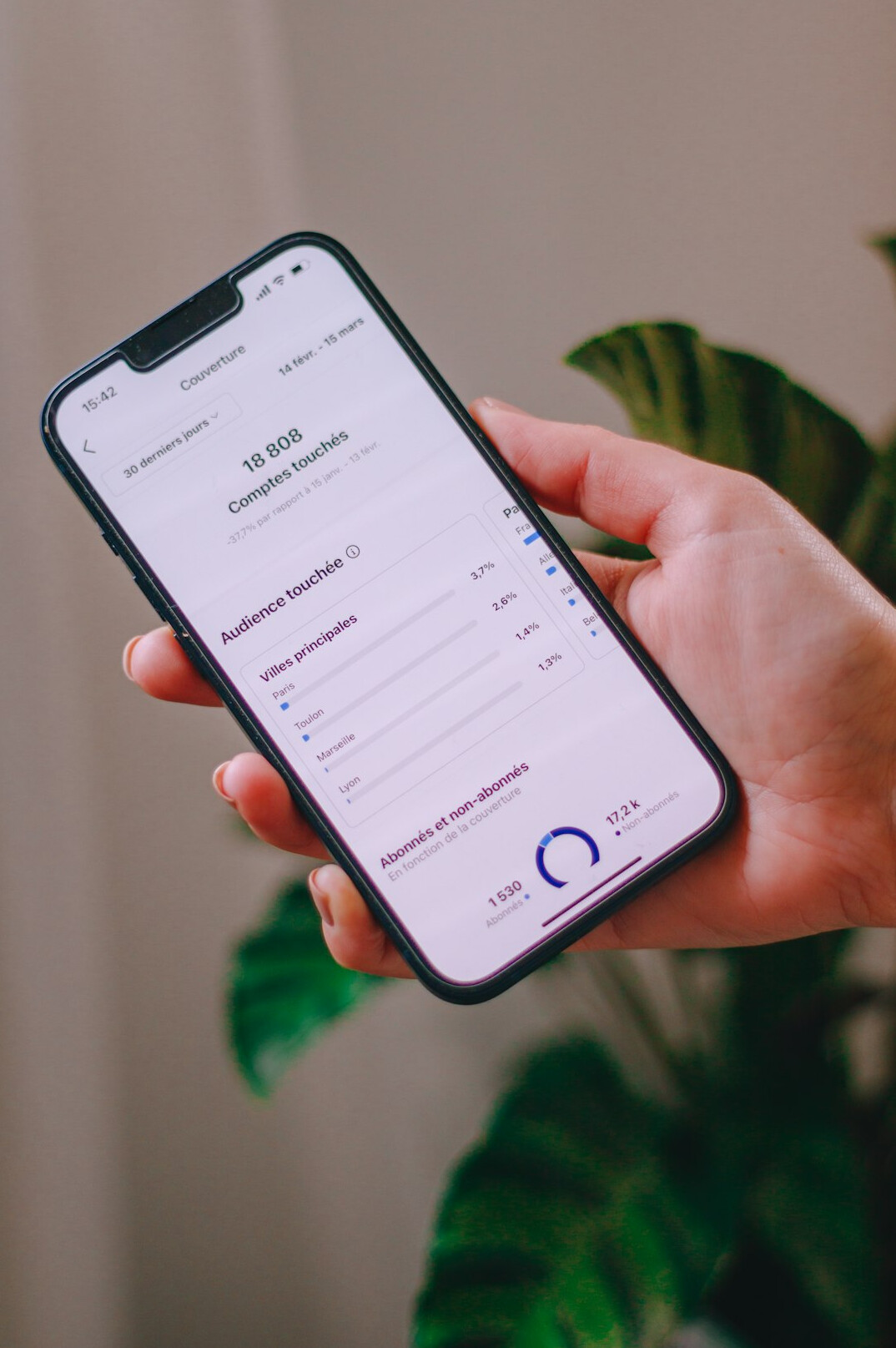 mobile insurance app interface